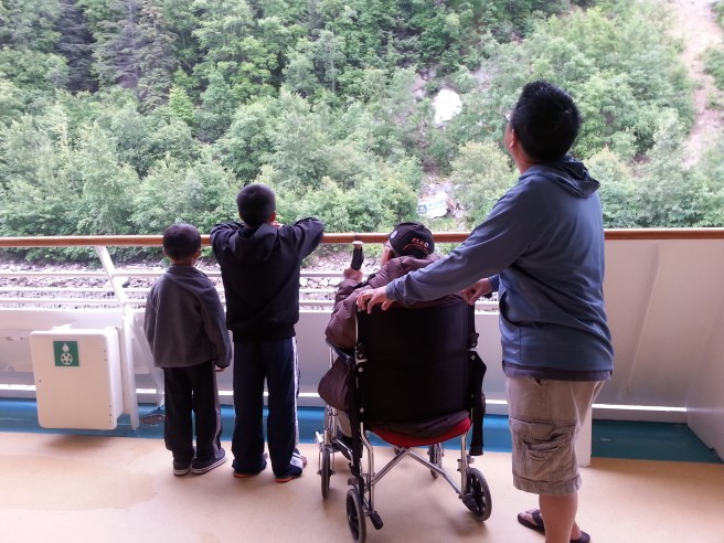 gung and kids on cruise